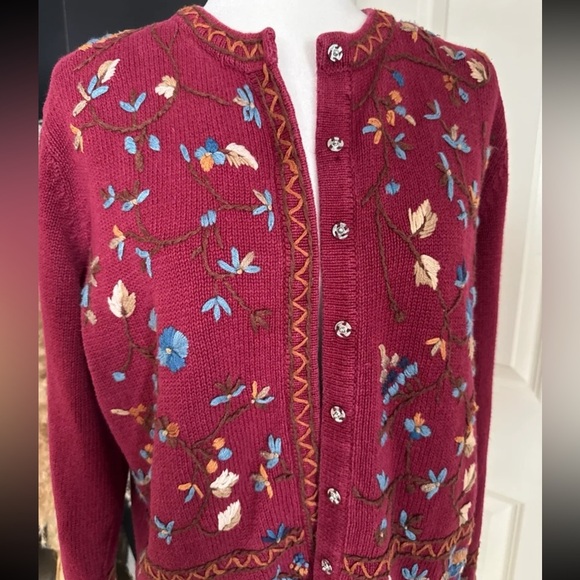 Vintage All Points Floral Embroidered Snap front Cardigan Sweater 
size Large - Picture 7 of 12